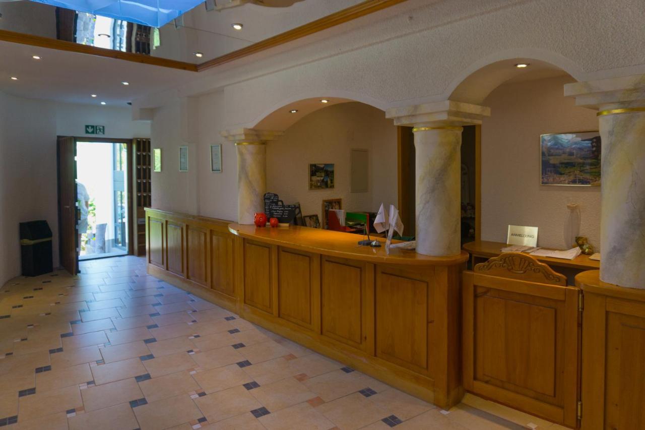 Kraehenbad Hotel Алпирсбах Екстериор снимка